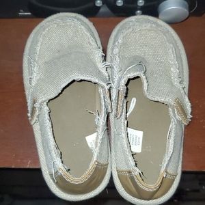 Size 9 little boy slip on